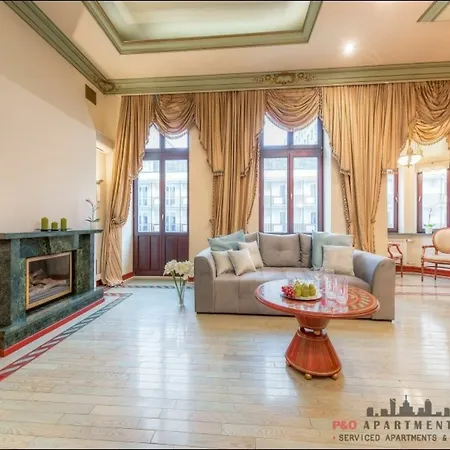 P&o Warecka Apartment *