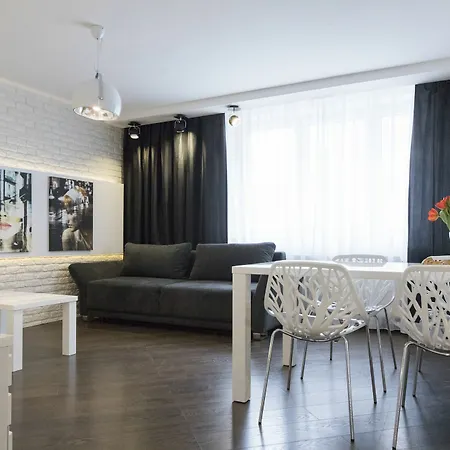 Moniuszki By Your Freedom Apartment