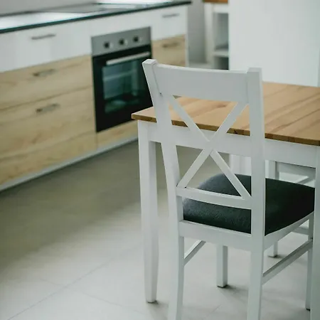 Niepodleglosci 245 - 2br By Homeprime *