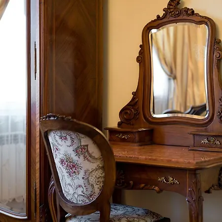 At The Fountain Appartement