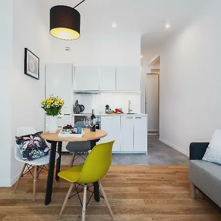 P&o Rondo Onz 3 Apartment