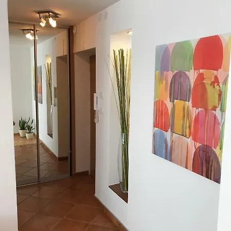 Apartment Emilii Plater Warsaw