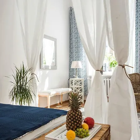 Nowy Swiat Apartment Warsaw