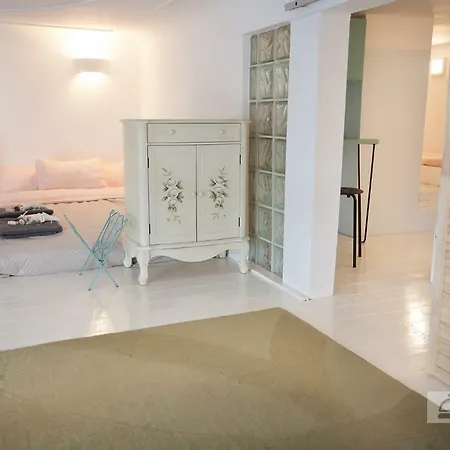 Concierge Wilcza Gallery Apartment