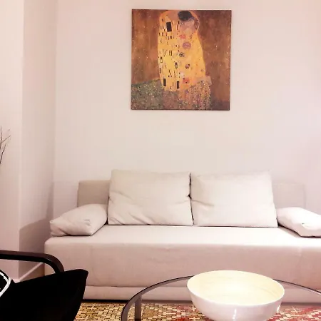 Modern & Quiet In Royal Wilanow With Netflix Warsaw