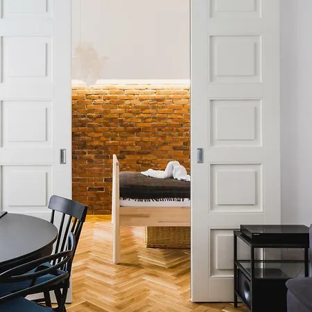 Apartment Oomph Warsaw Central Elegant Apartment