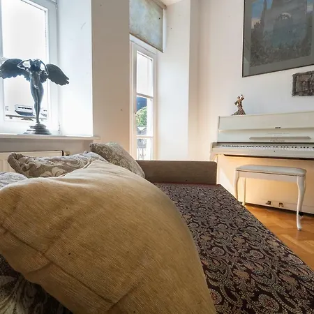 Concierge Praga Gallery Apartment *