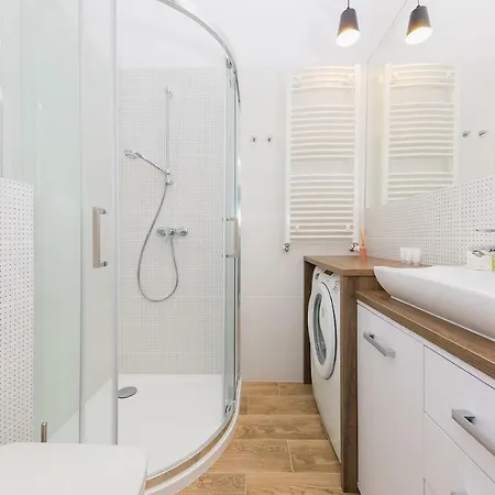 Apartment Shortstaypoland Srodkowa *