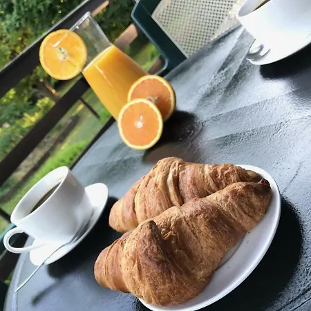 Apartament Czteroosobowy Z Tarasem Warsaw