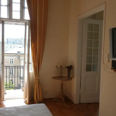 Nowogrodzka 40 Apartment Warsaw