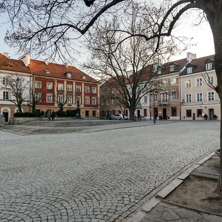 Concierge Old Town Square Apartment