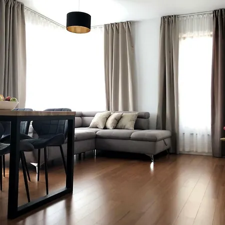 Modern City #4 Park Place Apartment *