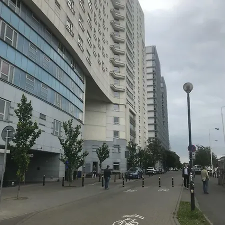 Apartment Dworzec Gdanski Warsaw