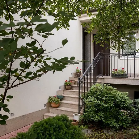 Mokotow Cosy House *