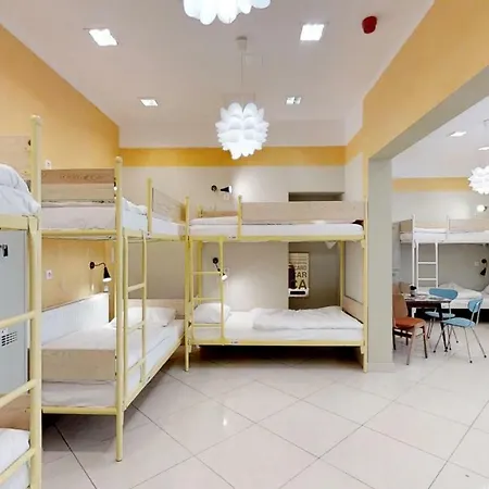 Press Hostel *