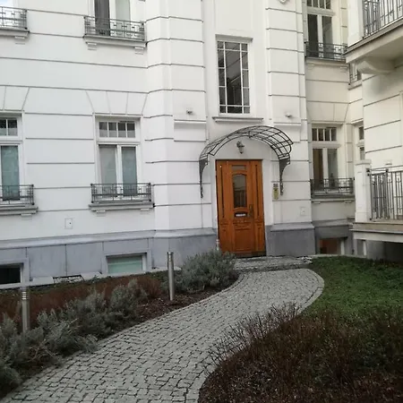 Apartament Hoza 50 With A Balcony In Close Center