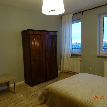 Apartment Apartament Kwiatkowskiego Warsaw