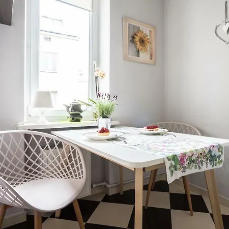 Sunny Wisla River Apartment Warsaw