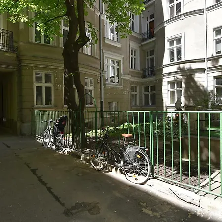 Bracka 23 Centrum Kwatera prywatna Warszawa