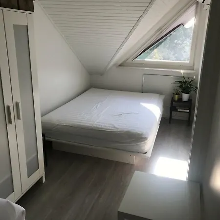 Homestay Bemowo Pokoje *