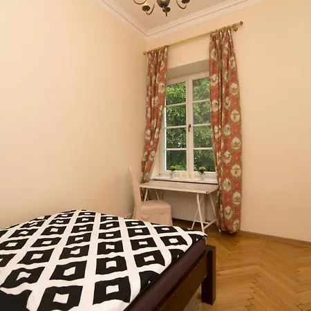 Apartment Charme De Warsaw