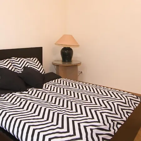 Charme De Apartment