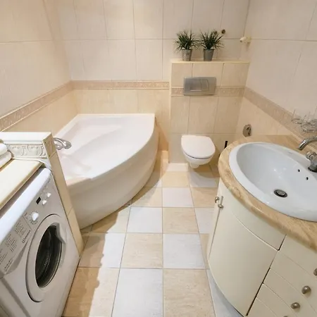 King David - Royal - Old Town Apartment *