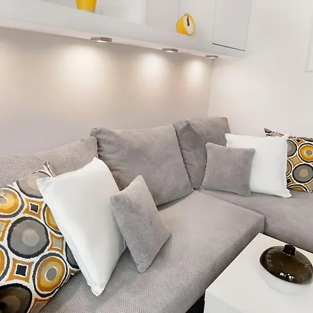 Bright And Charming- Golden Apartments- Old Town * Warsaw