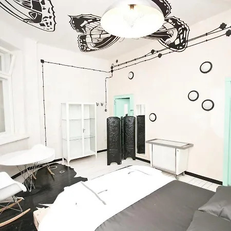 Lofthotel Sen Pszczoły Apartament