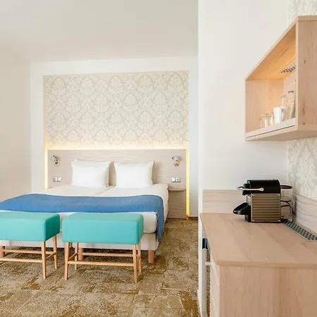 Metropol Hotel