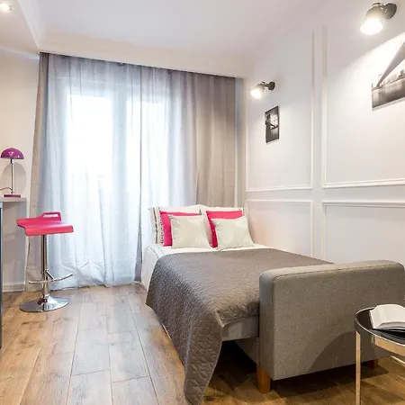 P&o Serviced Close To Central Station Apartment