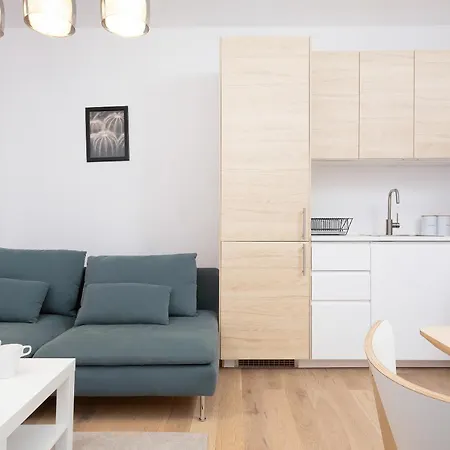 Royal Park By Renters * Warsaw