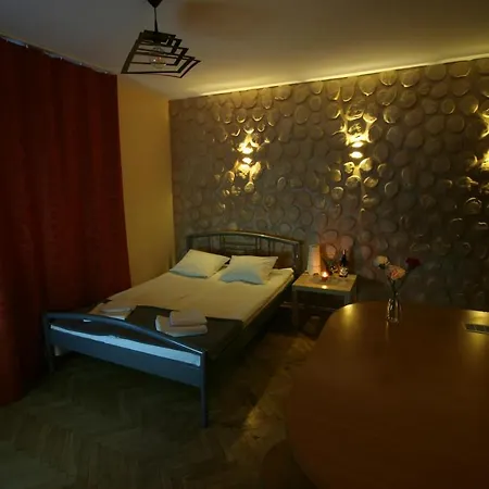 Zlota 60 Apartment