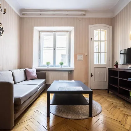 Apartment Elegant Royal Route Ii