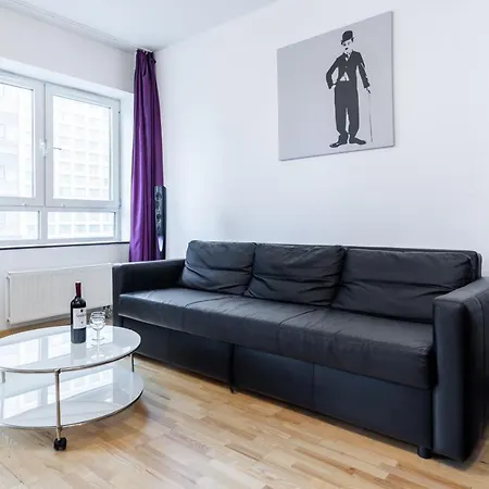 Hotel apartamentowy Green Wood Platinum Towers *