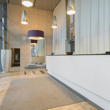 Green Wood Platinum Towers Hotel apartamentowy *