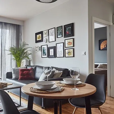 Zoliborz Arkadia By Renters Prestige Apartment Warsaw