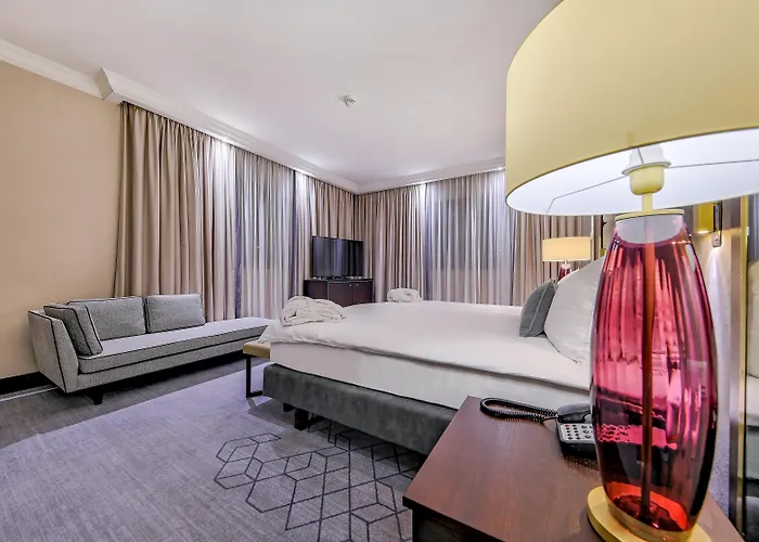 Hotel Intercontinental Warszawa By Ihg zdjęcie