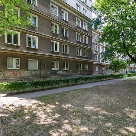 Rent Like - Racławicka 40 * Warszawa