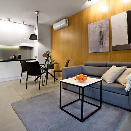 Mennica By P&o Serviced Apartment *
