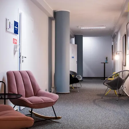 Kapsuły Aparthostel *