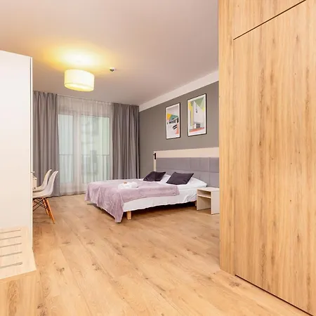 Apartamento Business Wolska By Renters Varsóvia