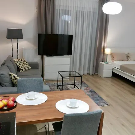Apartman Branickiego 23 With Ac-close To Medicover And Paley *