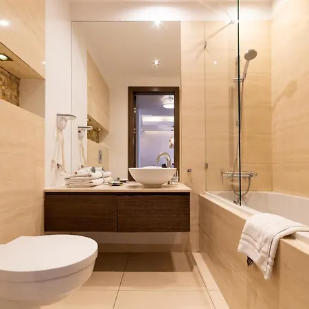 Aparthotel Platinum Towers E-apartments Warschau