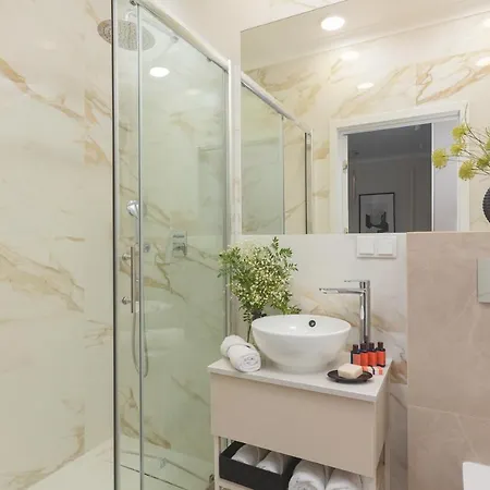 Mennica By Renters Prestige דירה