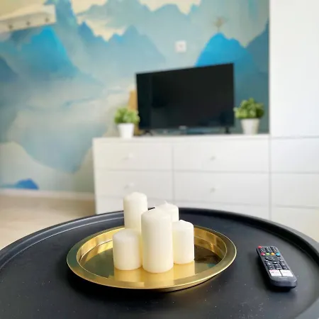 Batorego 18 - Blue - 450m Stacja Metra Pola Mokotowskie, 800m Biblioteka Narodowa, 20m Piekny Park Pola Mokotowskie, 800m Do Sgh - Wifi - Smart Tv - Good Διαμέρισμα *
