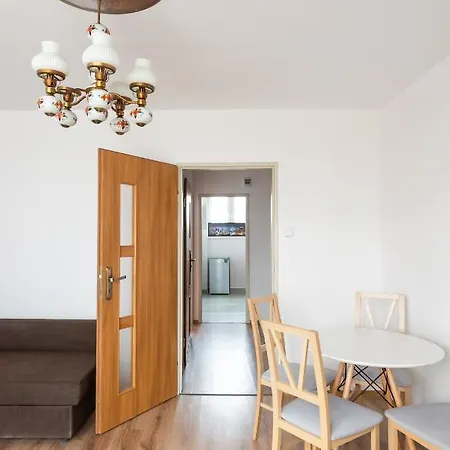 East Koneser Apartment
