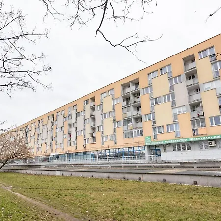 Apartment East Koneser Warsaw
