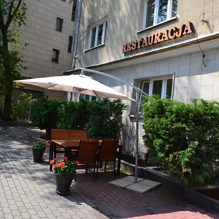 Karat 2* Warszawa
