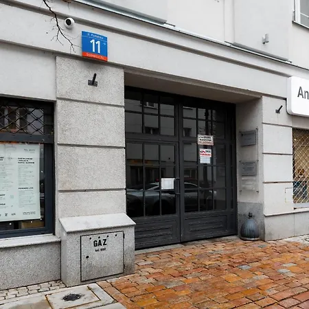 Centre Poznanska With Air-conditioning By Renters * Warsaw
